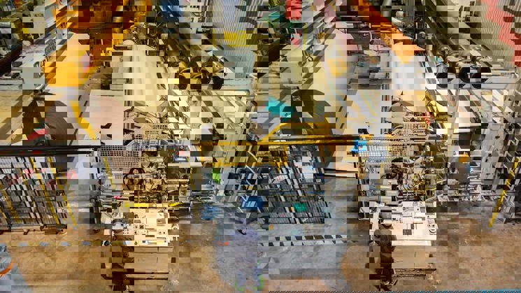 produktion av pappersrullar i väjafabriken